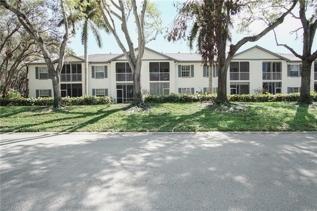 853 Tanbark Drive, Unit 105 Naples, FL 34108 - Photo 24 of 34