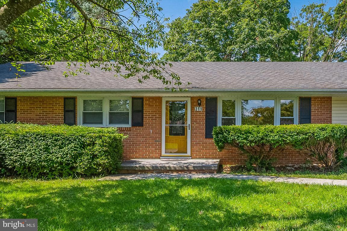 311 Russelcroft Road Winchester, VA 22601 - Photo 1 of 34 Gallery Image 1