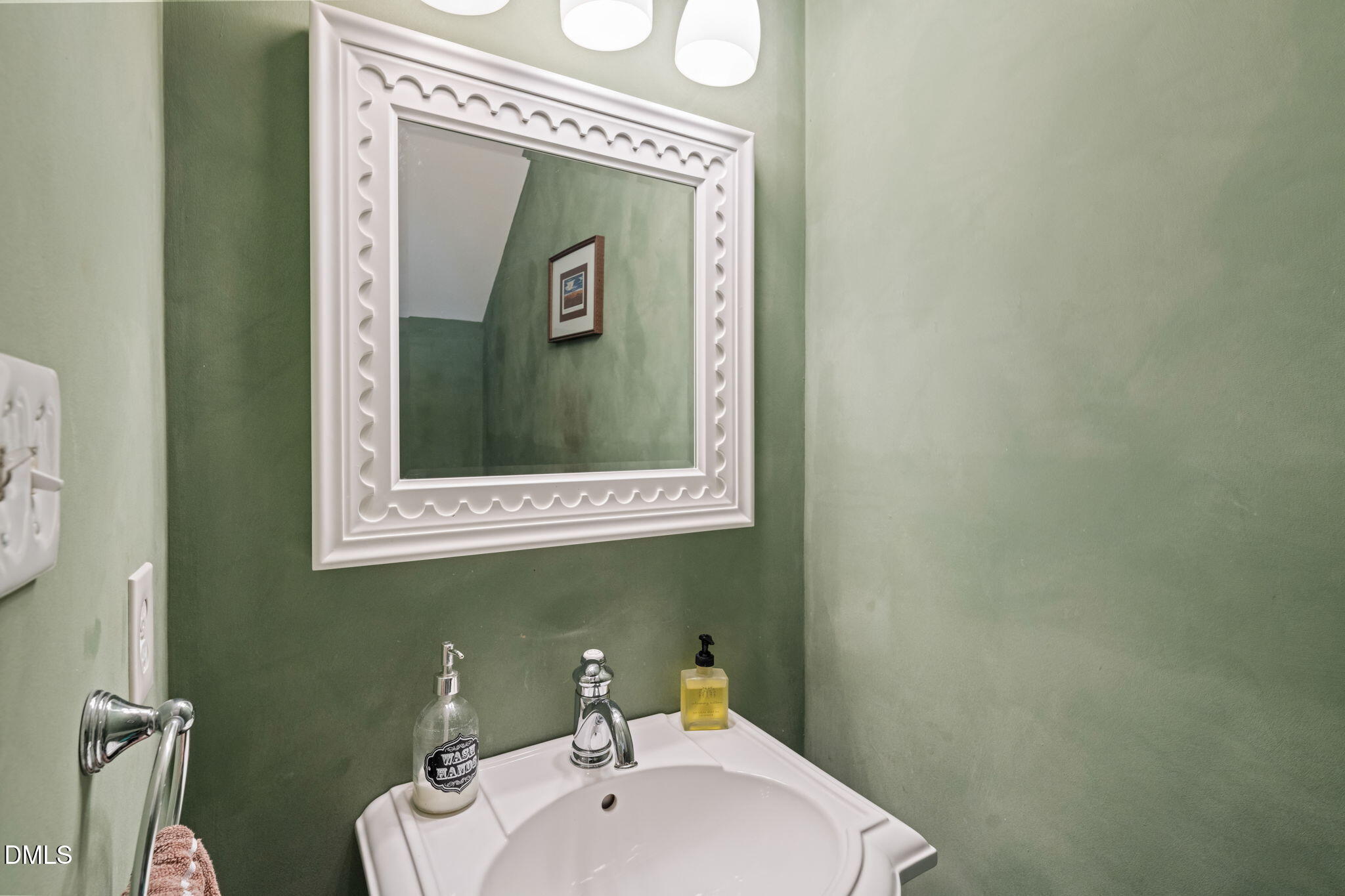 5006 Dunwoody Trail Raleigh, NC 27606 - Photo 17 of 51 18-web-or-mls-untitled-37