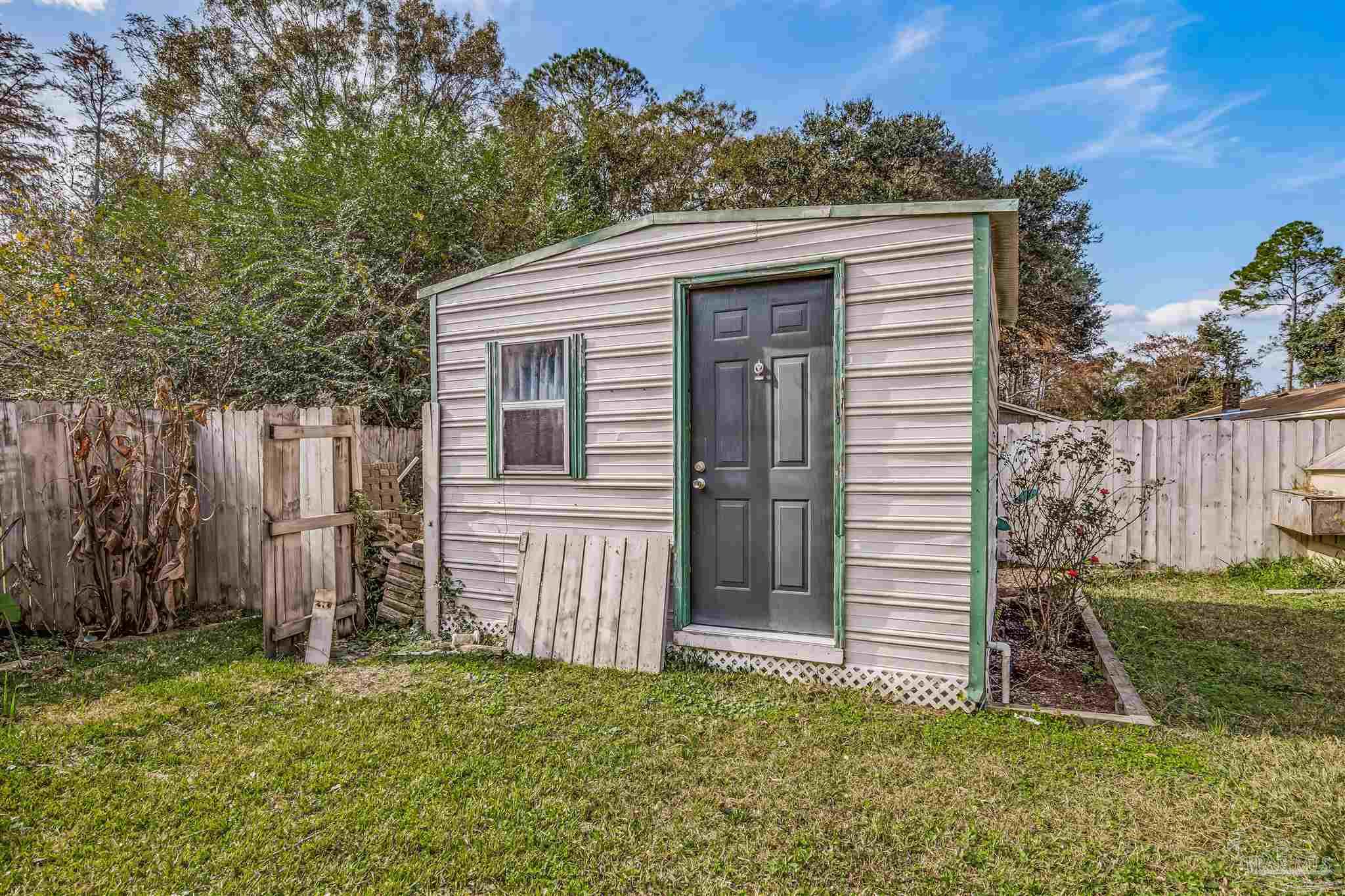 1241 West 10 Mile Road Cantonment, FL 32533 - Photo 60 of 63 Gallery Image 60