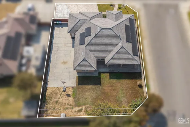 $599,990 | Undisclosed Address, Shafter, CA 93263