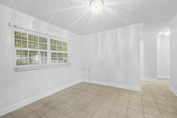 $1,900 | 307 Essex Drive, Fort Pierce, FL 34946