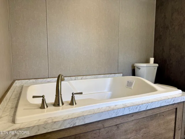 $449,000 | 6435 Back Valley Road, Evensville, TN 37332