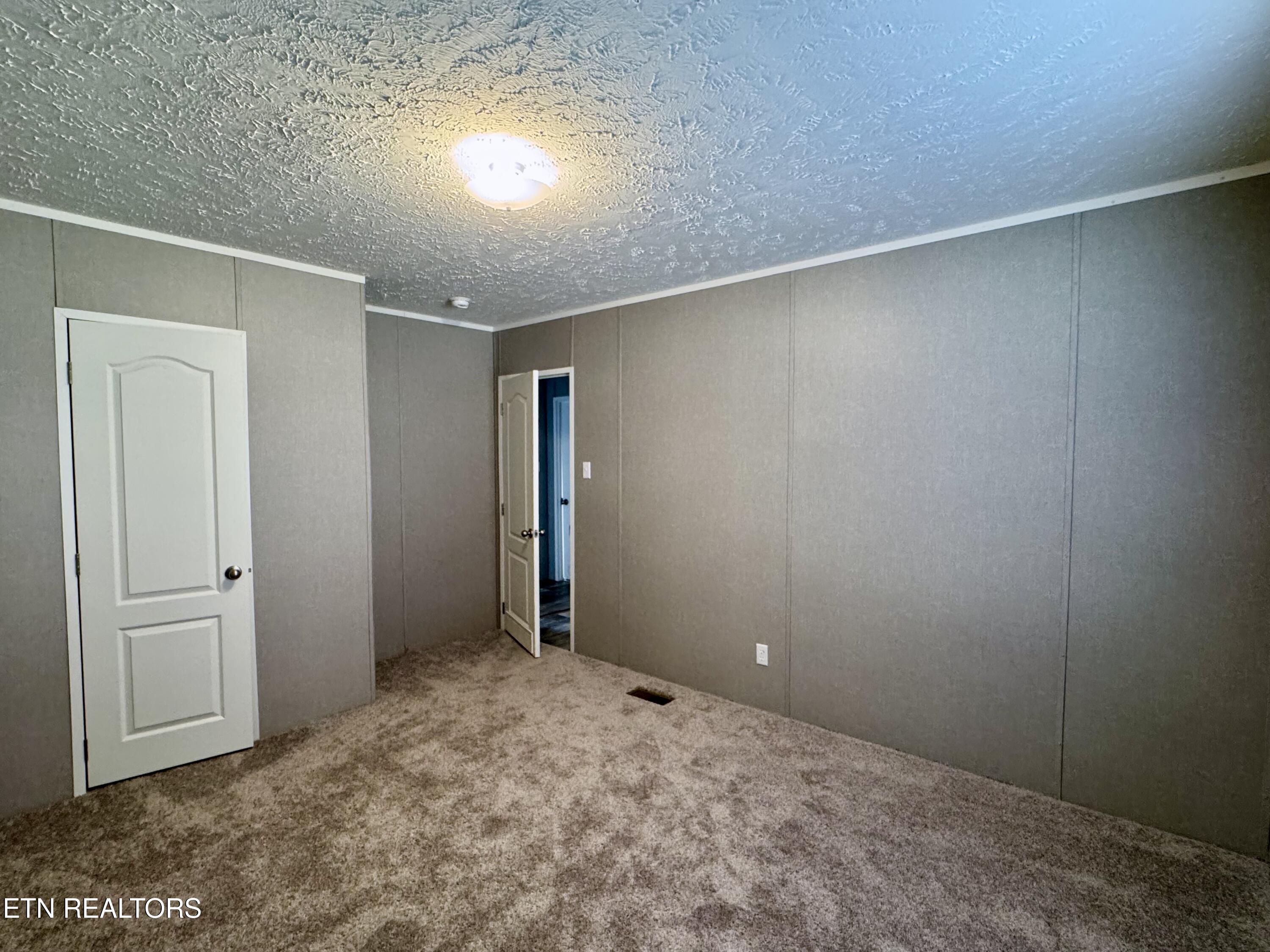 6435 Back Valley Road Evensville, TN 37332 - Photo 27 of 33 IMG_8003