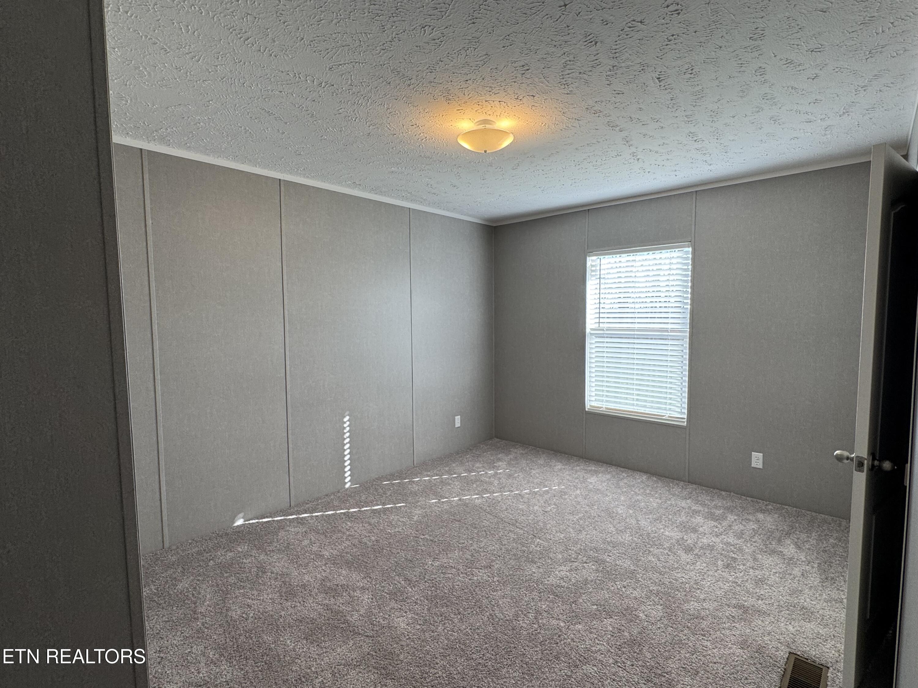 6435 Back Valley Road Evensville, TN 37332 - Photo 28 of 33 IMG_8004