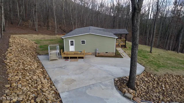$449,000 | 6435 Back Valley Road, Evensville, TN 37332