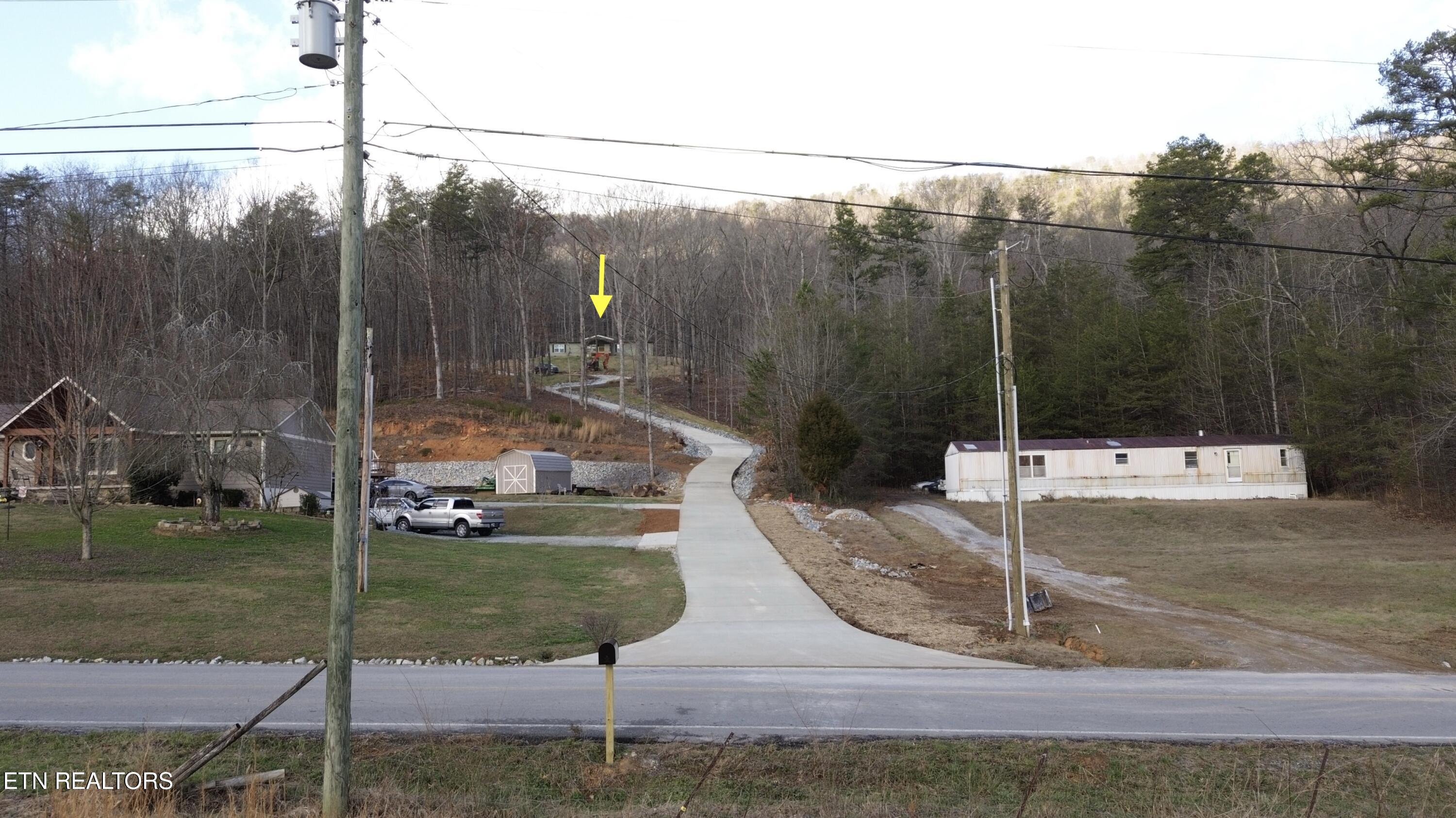 6435 Back Valley Road Evensville, TN 37332 - Photo 6 of 33 DJI_0528