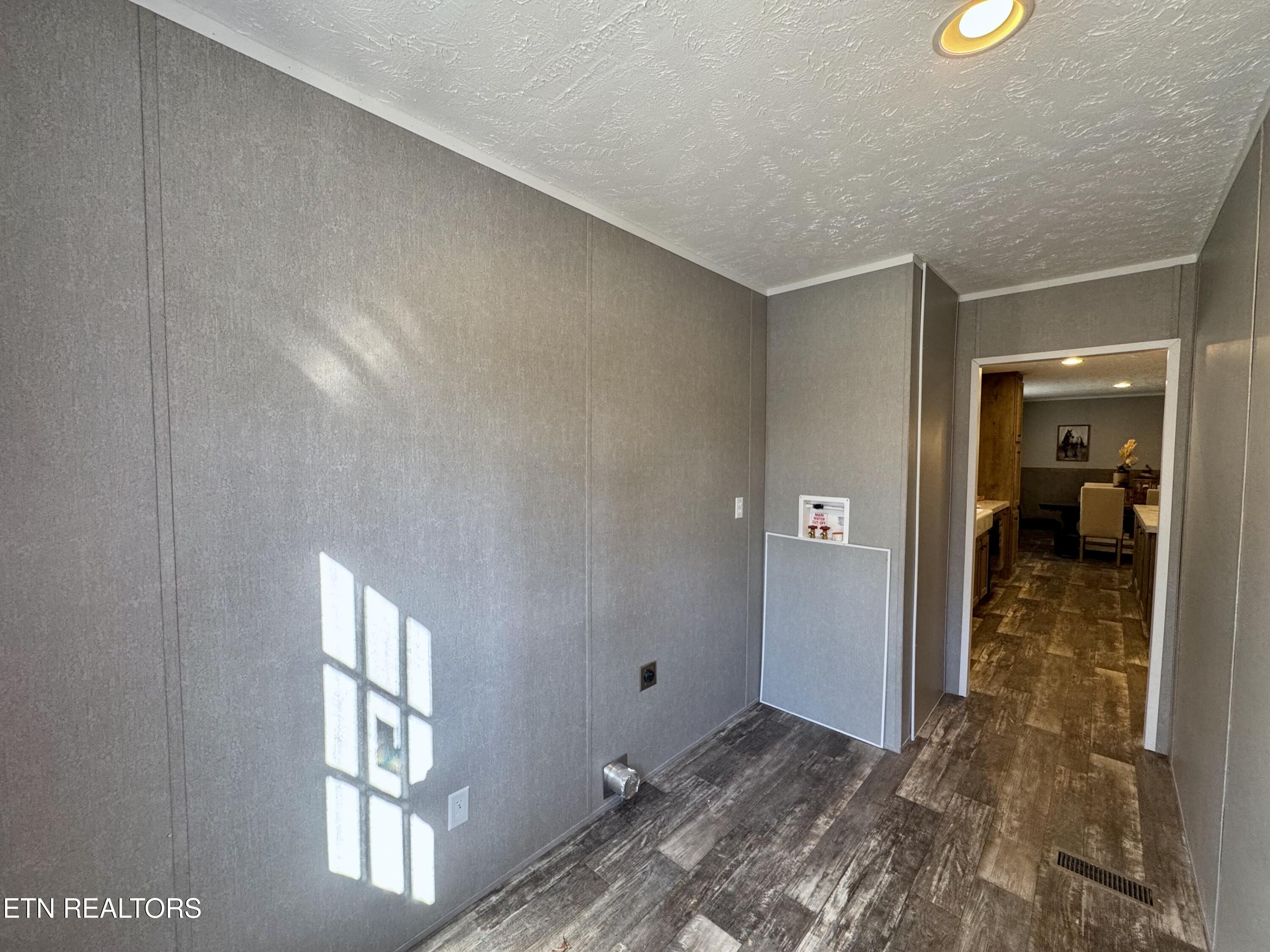 6435 Back Valley Road Evensville, TN 37332 - Photo 10 of 33 IMG_7975