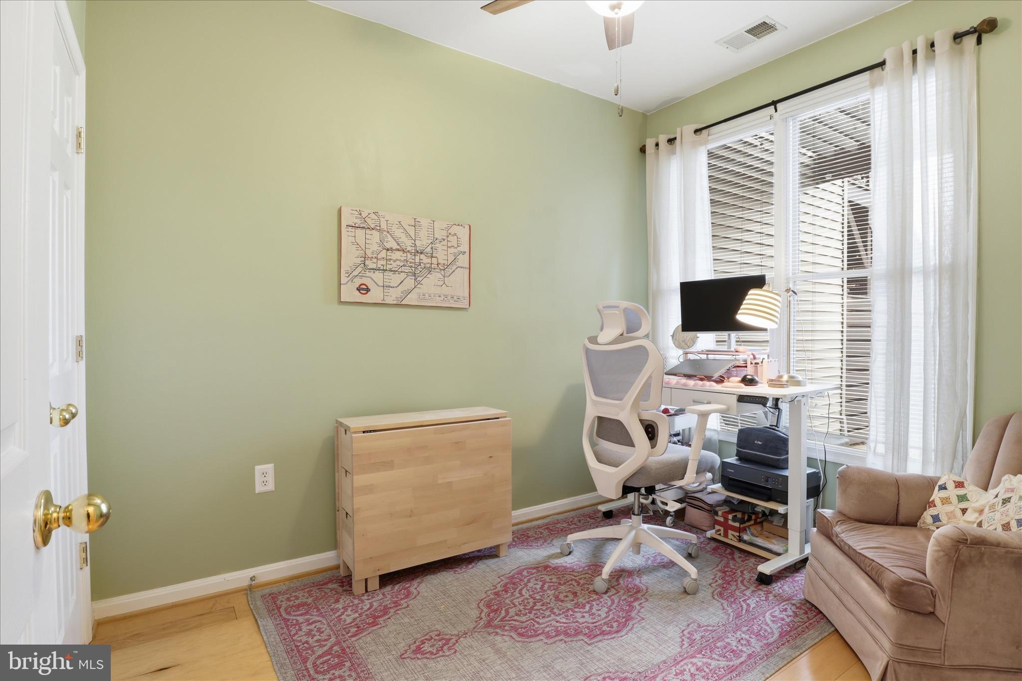 257 14th Street Southeast, Unit B Washington, DC 20003 - Photo 9 of 23 Guest bedroom or office or bonus space