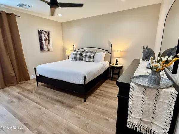 $7,950 | 211 Dakota Street, Unit 2, Chandler, AZ 85225