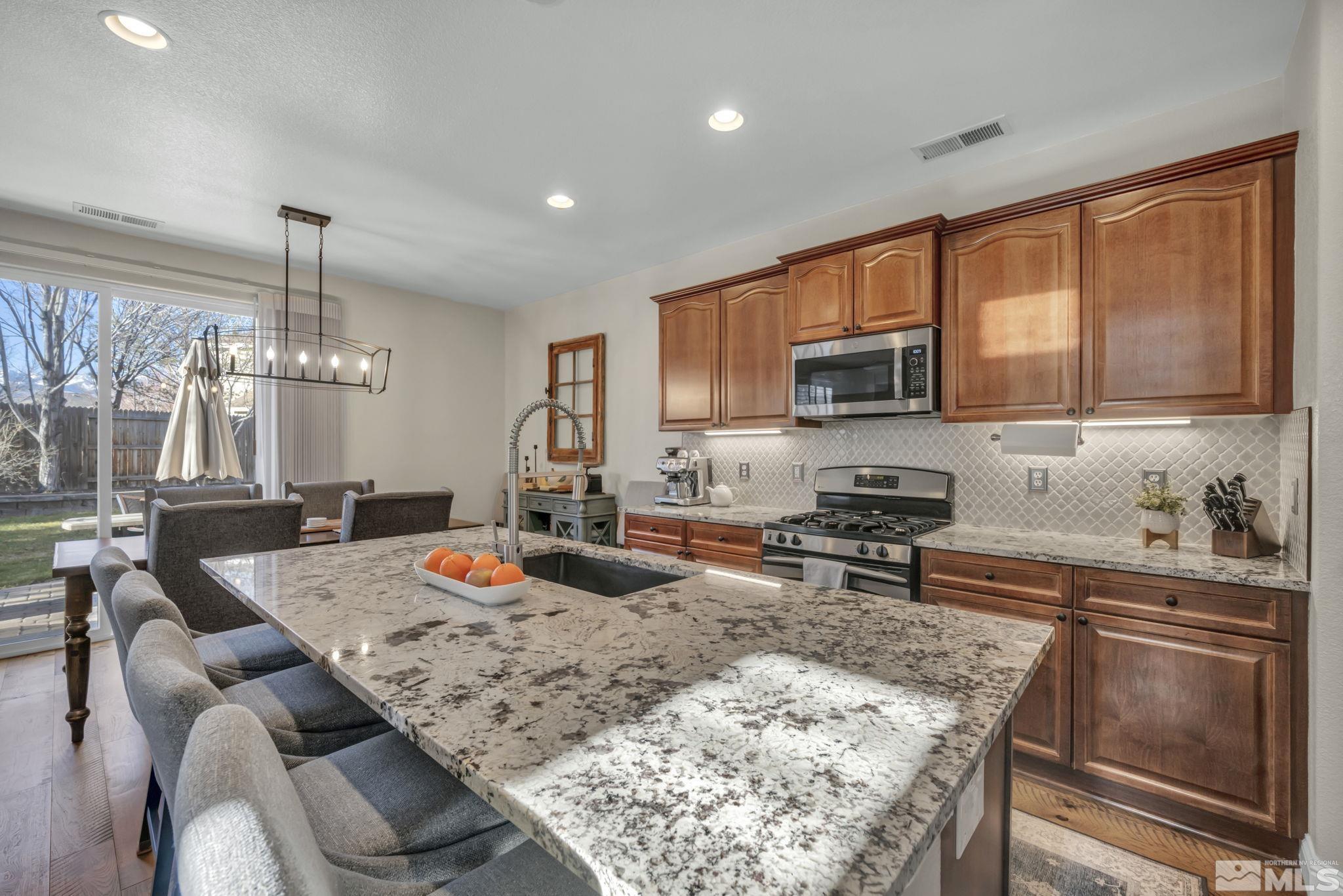 9045 Jack Hammer Court Reno, NV 89521 - Photo 9 of 40 Photo 9