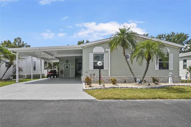 $240,000 | 5707 45th Street East, Unit 223, Bradenton, FL 34203