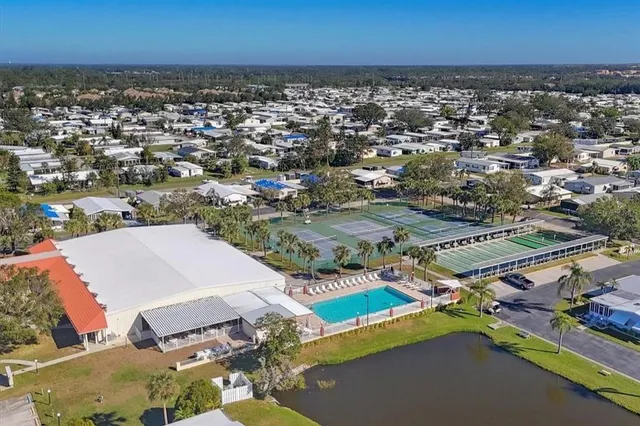 $240,000 | 5707 45th Street East, Unit 223, Bradenton, FL 34203