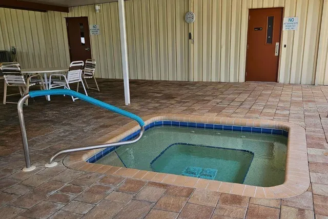 $240,000 | 5707 45th Street East, Unit 223, Bradenton, FL 34203