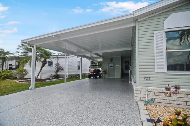 $240,000 | 5707 45th Street East, Unit 223, Bradenton, FL 34203