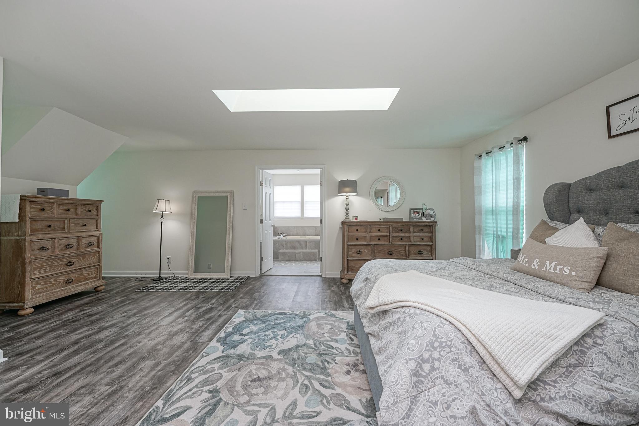 1115 Falkirk Road Williamstown, NJ 08094 - Photo 22 of 42 Primary Bedroom