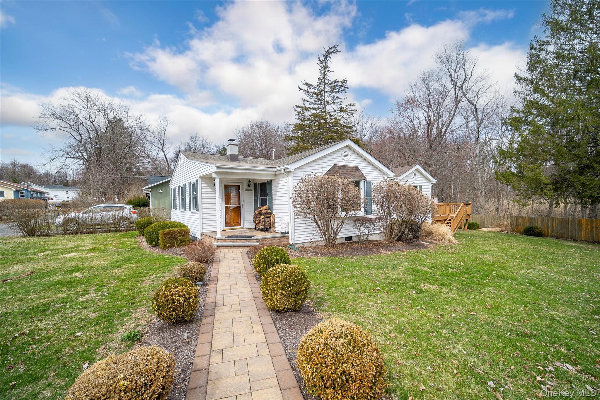 43 Lake Road Hopewell Junction, NY 12533 - Photo 8 of 37