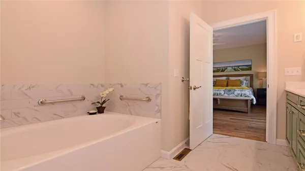 $915,359 | 654 South Shore Village Boulevard, Unit E1H, South Kingstown, RI 02879