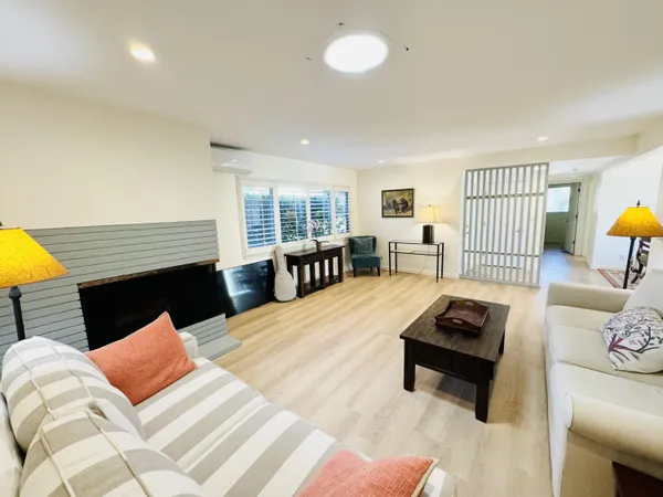$5,500 | 4126 Foothill Road, Santa Barbara, CA 93110