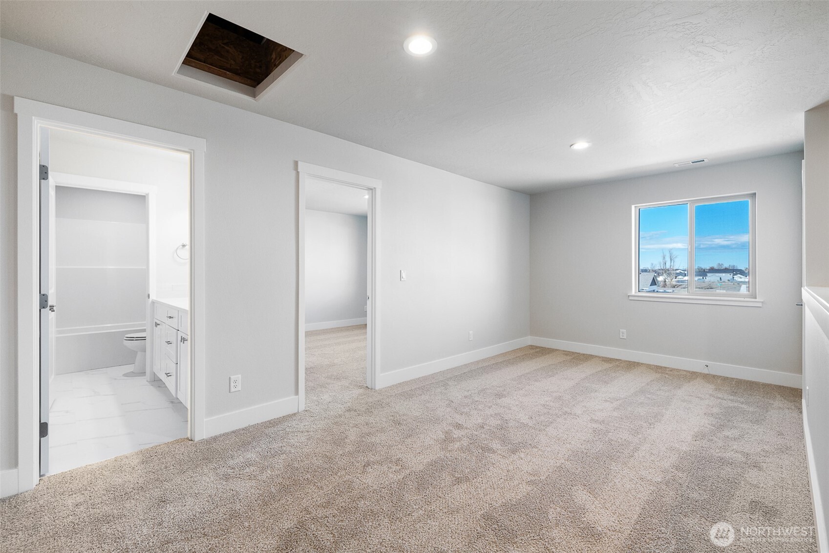4223 West Sandy Street Moses Lake, WA 98837 - Photo 13 of 27