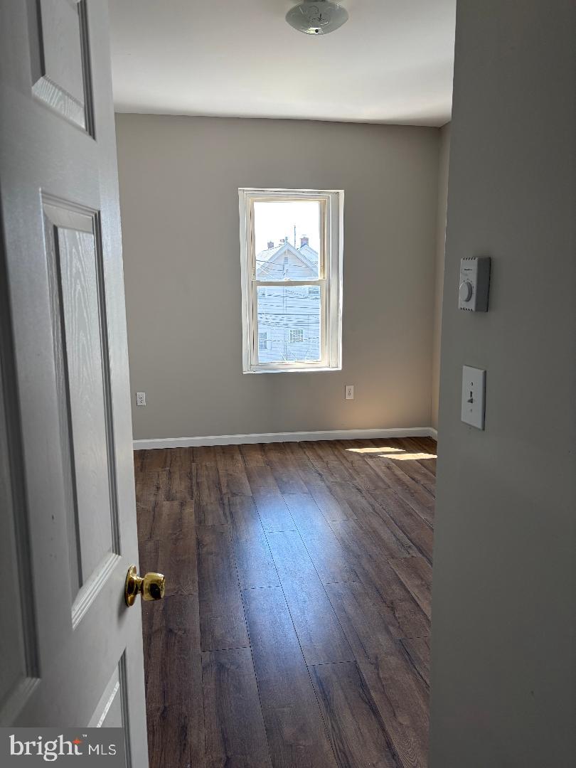 917 High Street Bethlehem, PA 18018 - Photo 14 of 19 Bright and inviting room with a view.