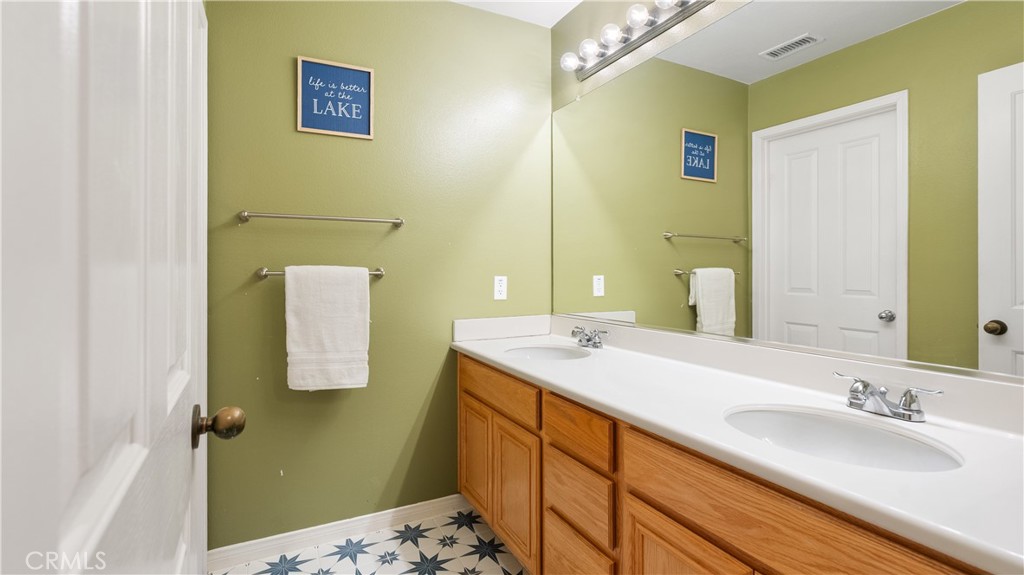 26009 Twain Place Stevenson Ranch, CA 91381 - Photo 29 of 37