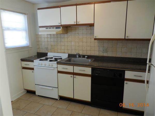 30 Colony Road, Unit 30 West Springfield, MA 01089 - Photo 5 of 11 Gallery Image 5