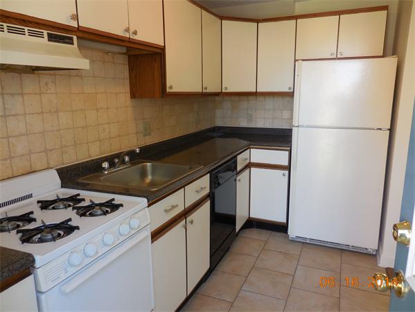 30 Colony Road, Unit 30 West Springfield, MA 01089 - Photo 6 of 11 Gallery Image 6