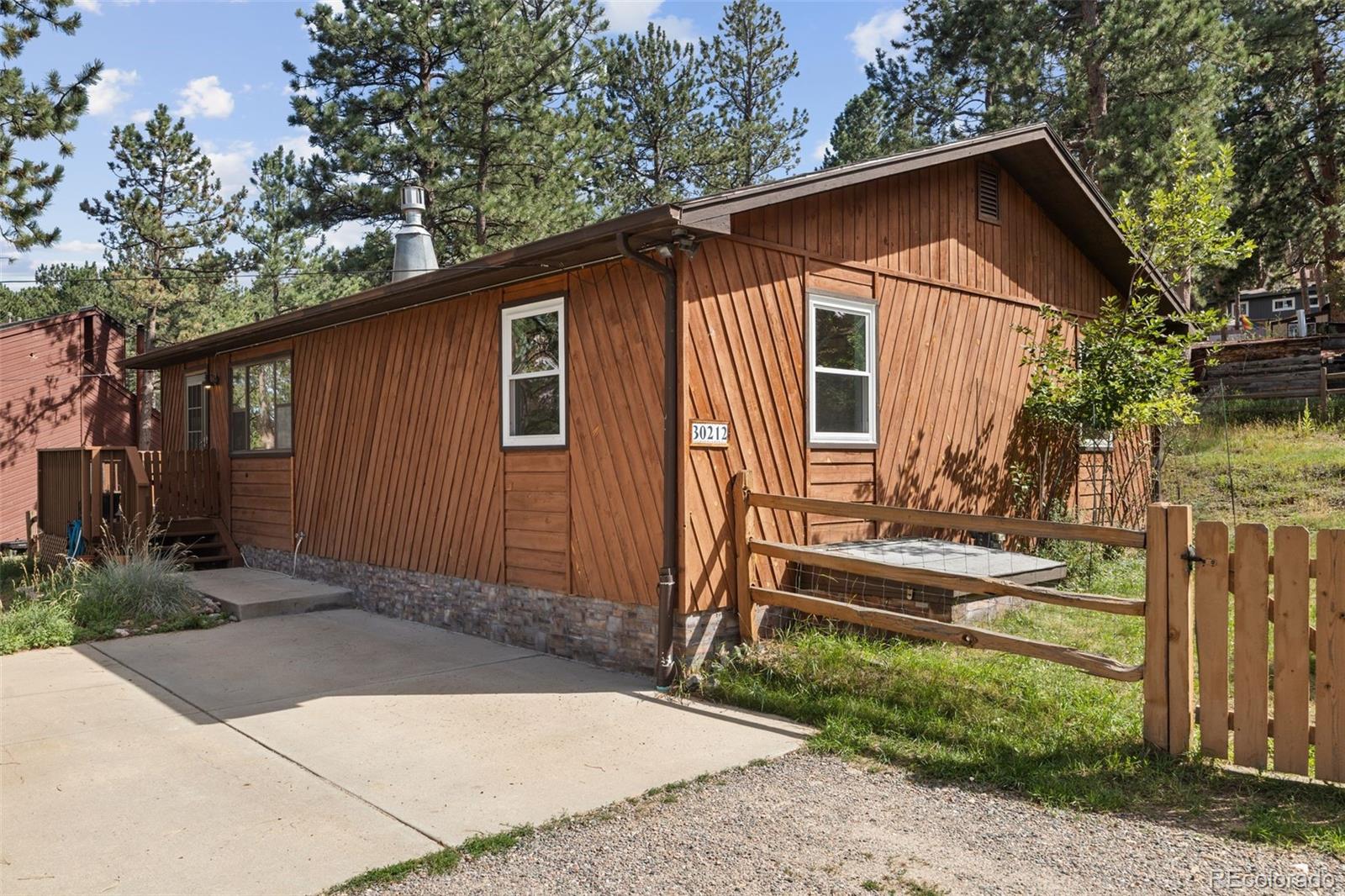 30212 Spruce Road Evergreen, CO 80439 - Photo 4 of 50 Gallery Image 4