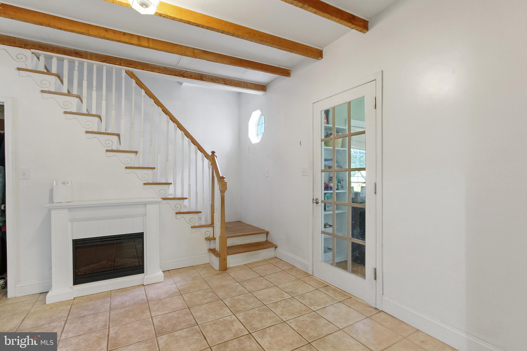 1057 Hoffman Road York, PA 17406 - Photo 12 of 29
