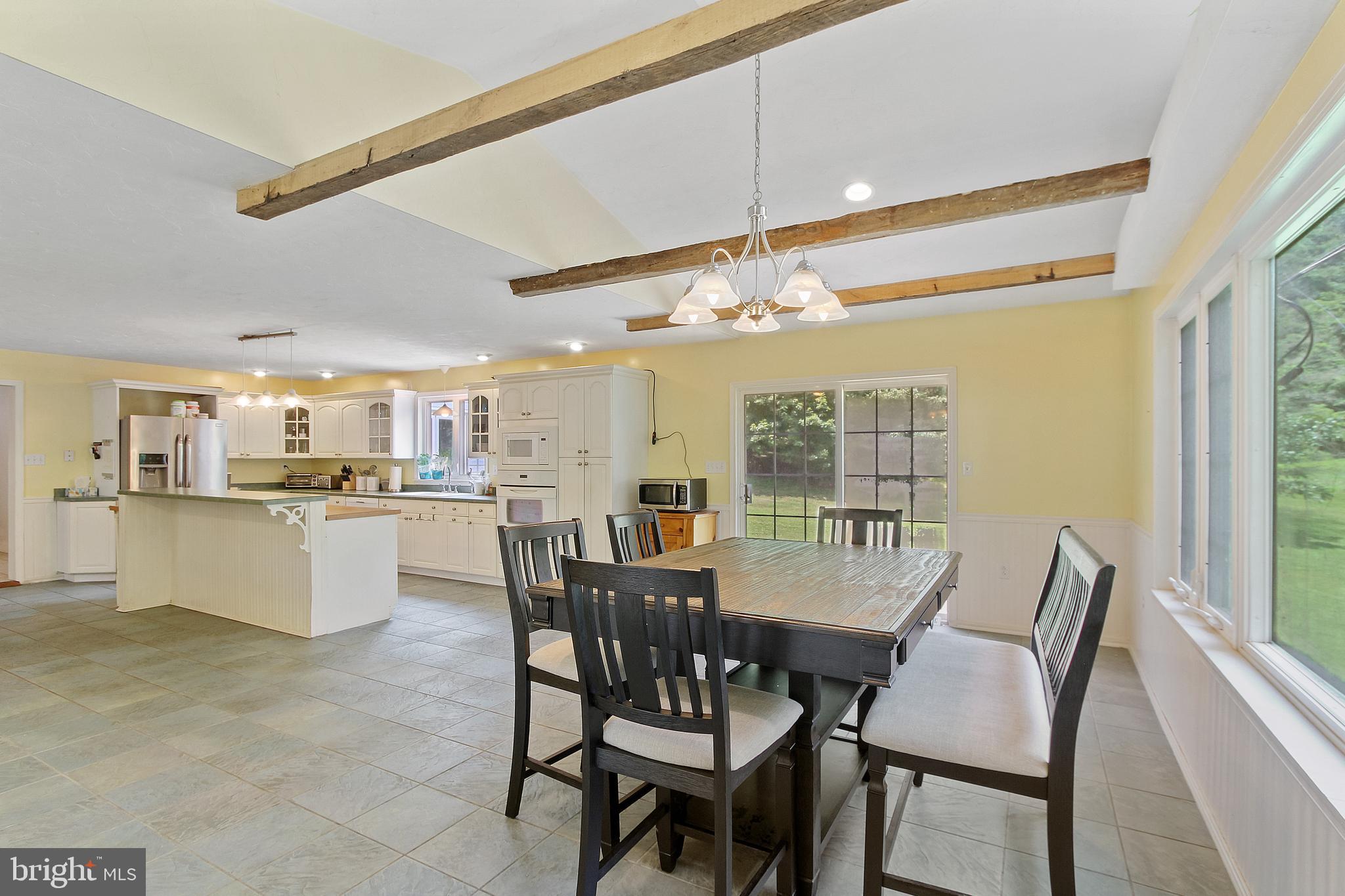 1057 Hoffman Road York, PA 17406 - Photo 17 of 29