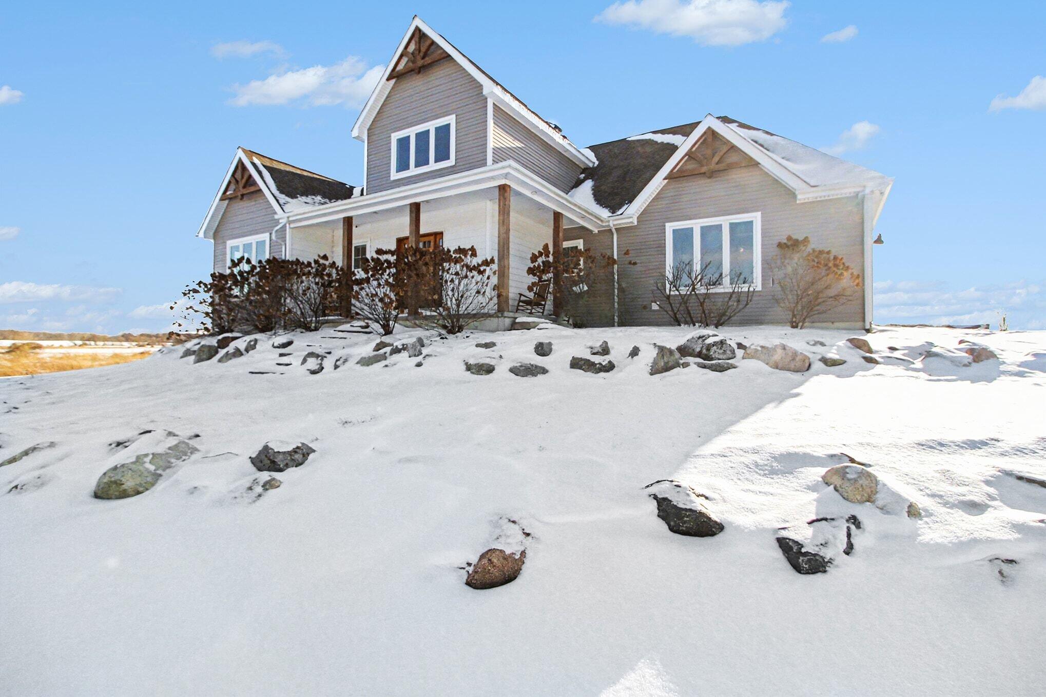 12385 Island Lake Road Dexter, MI 48130 - Photo 2 of 53 002_file_9285