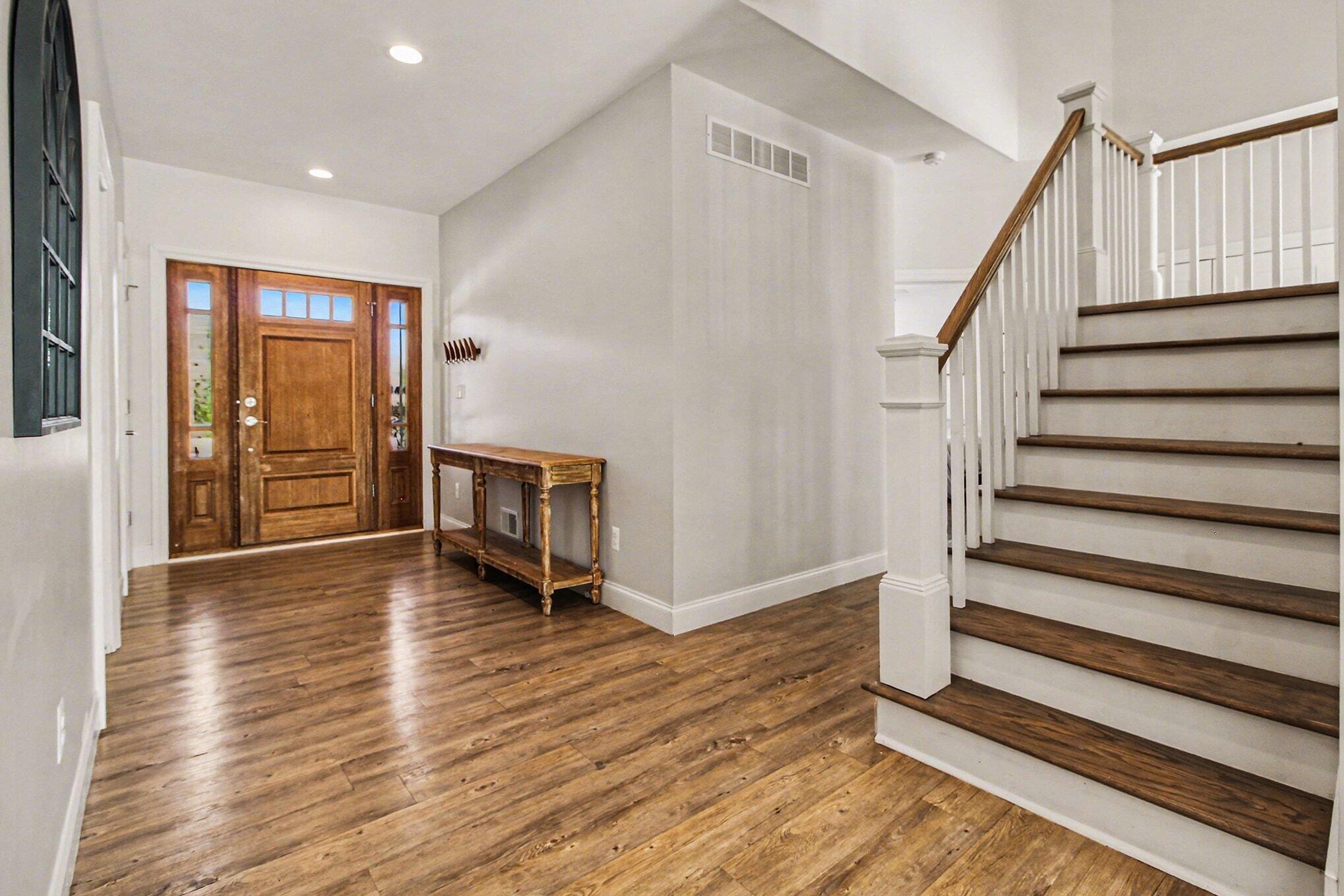 12385 Island Lake Road Dexter, MI 48130 - Photo 4 of 53 004_file_1268