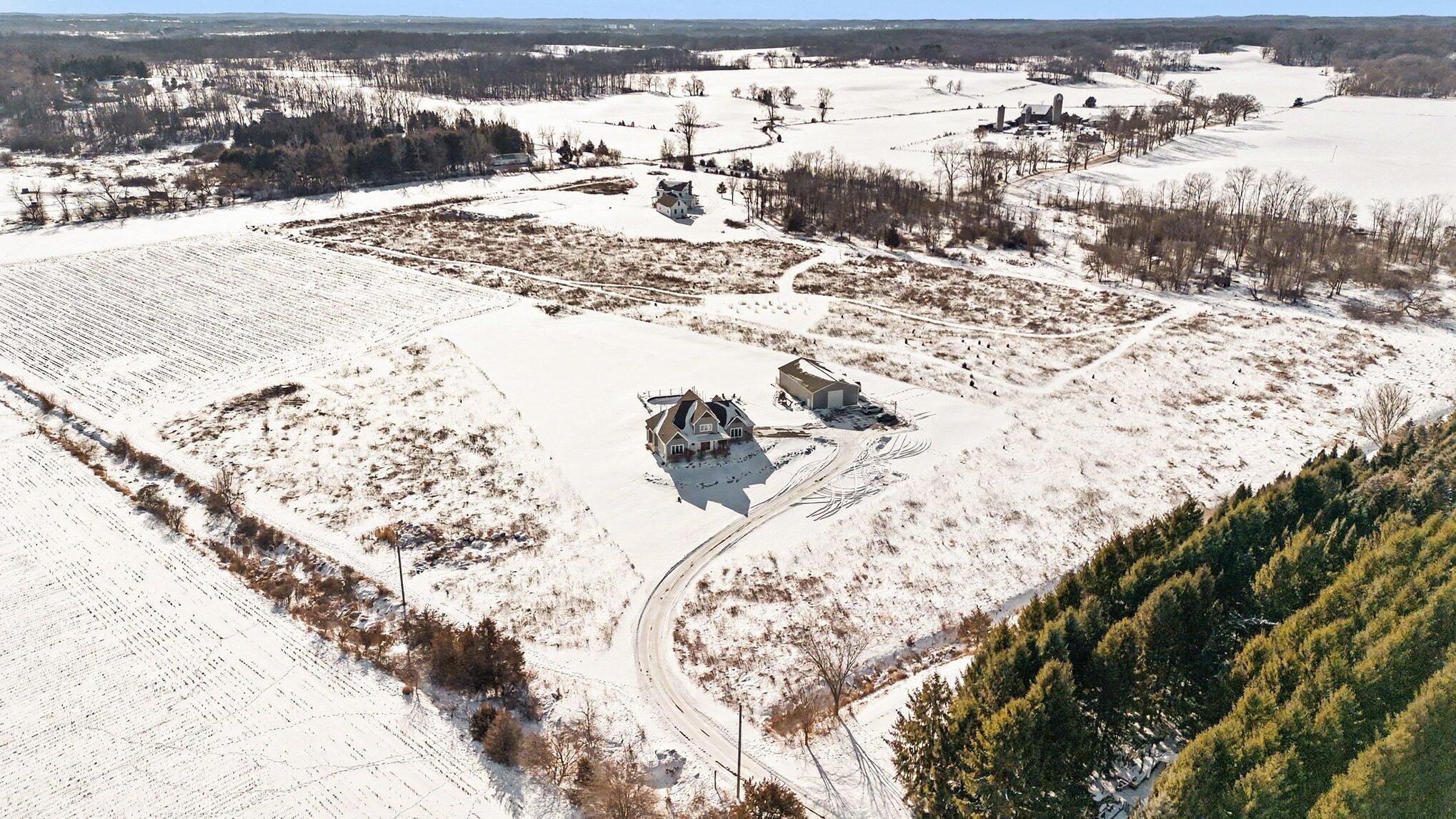 12385 Island Lake Road Dexter, MI 48130 - Photo 48 of 53 048_file_8599