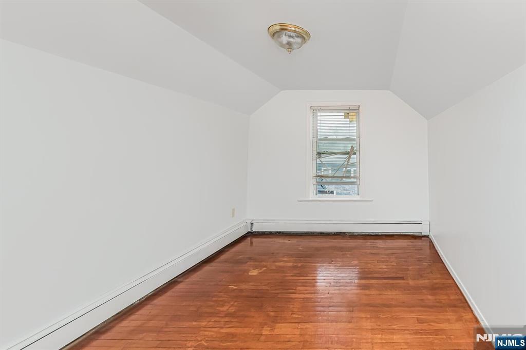 57 Clinton Place East Rutherford, NJ 07073 - Photo 6 of 15