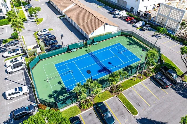 $5,000 | 3594 South Ocean Boulevard, Unit 907, Highland Beach, FL 33487