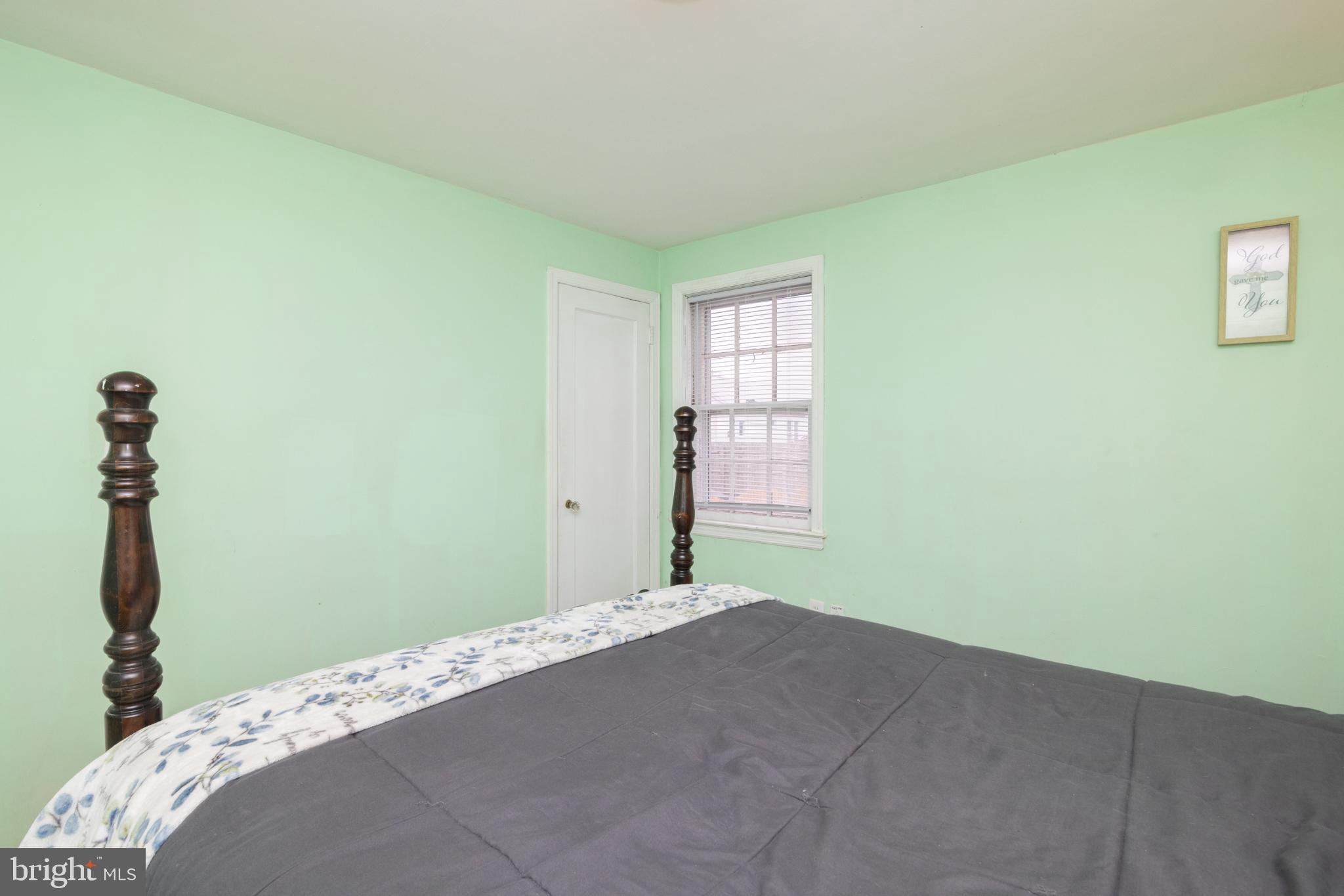 118 Reed Avenue Hamilton, NJ 08610 - Photo 17 of 23