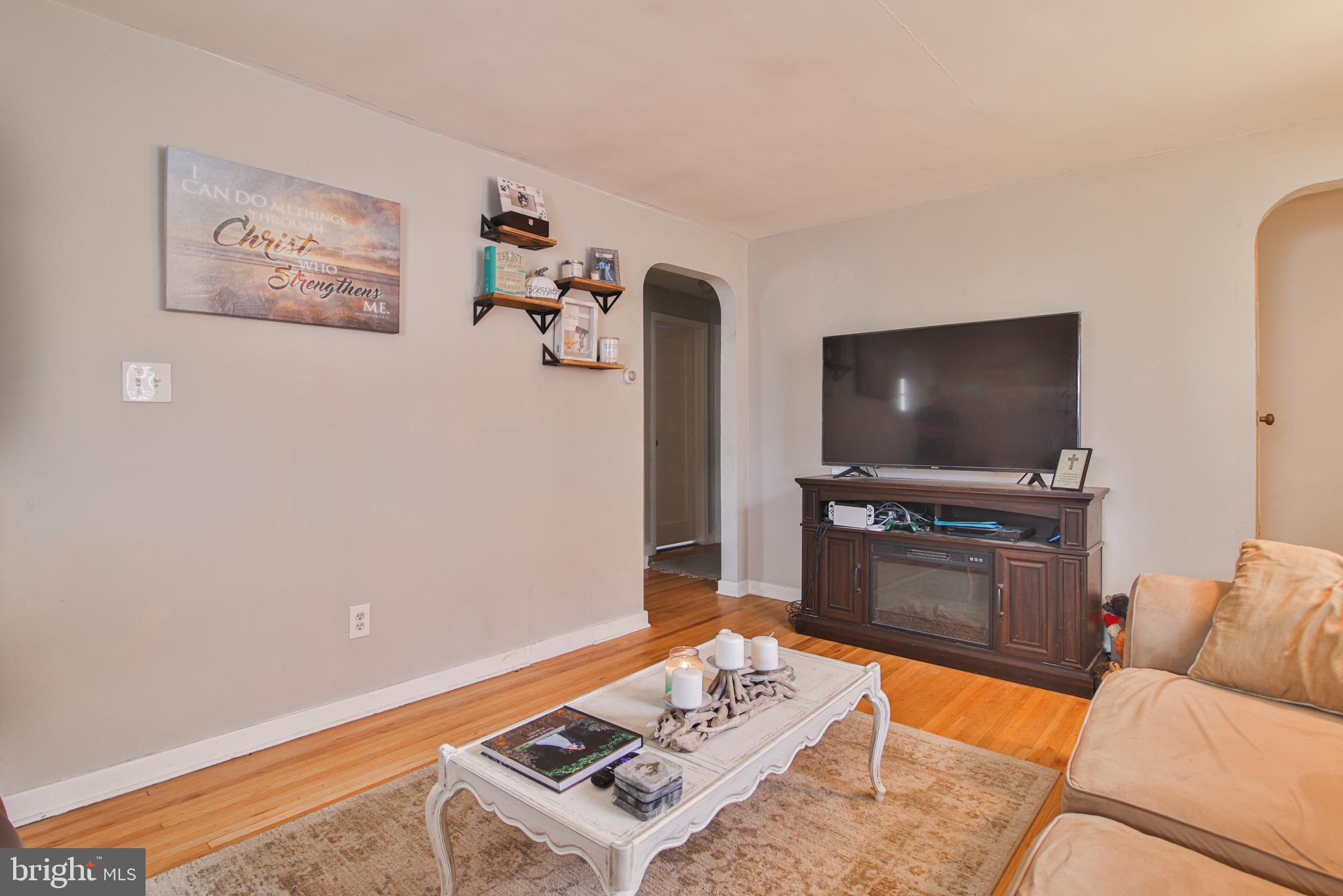 118 Reed Avenue Hamilton, NJ 08610 - Photo 6 of 23