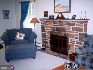 786 Clay Creek Road Avondale, PA 19311 - Photo 2 of 6 Gallery Image 2