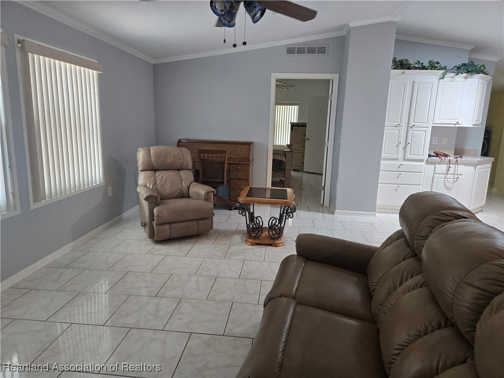 429 Sunbird Square Sebring, FL 33872 - Photo 9 of 32
