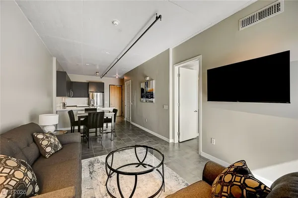 $1,744 | 353 East Bonneville Avenue, Unit 439, Las Vegas, NV 89101
