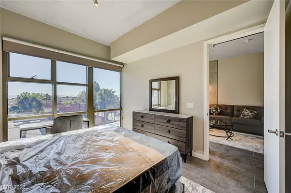 $1,744 | 353 East Bonneville Avenue, Unit 439, Las Vegas, NV 89101