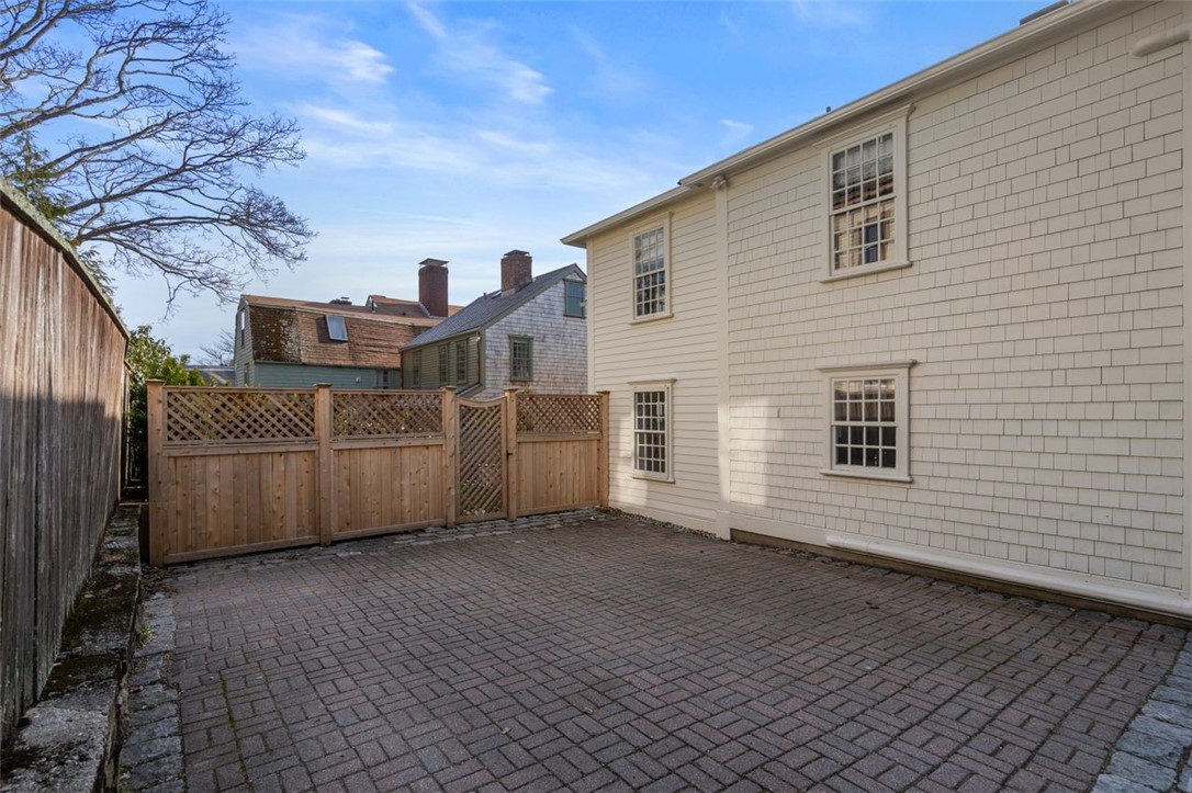 30 Thames Street Newport, RI 02840 - Photo 43 of 47