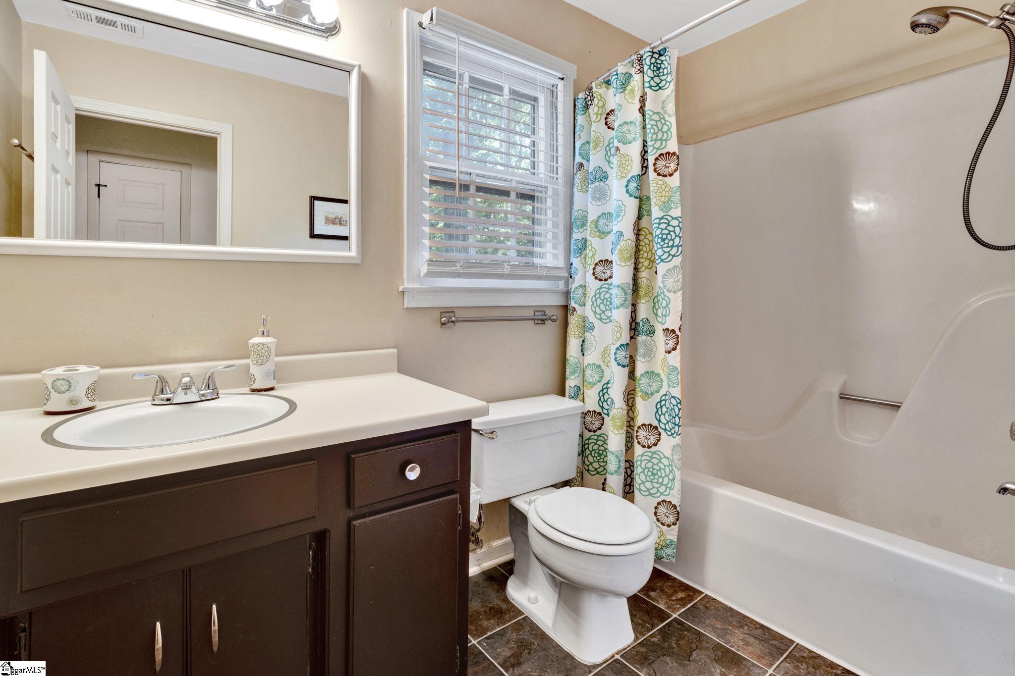 208 Tarleton Way Greer, SC 29650 - Photo 25 of 35 Gallery Image 25