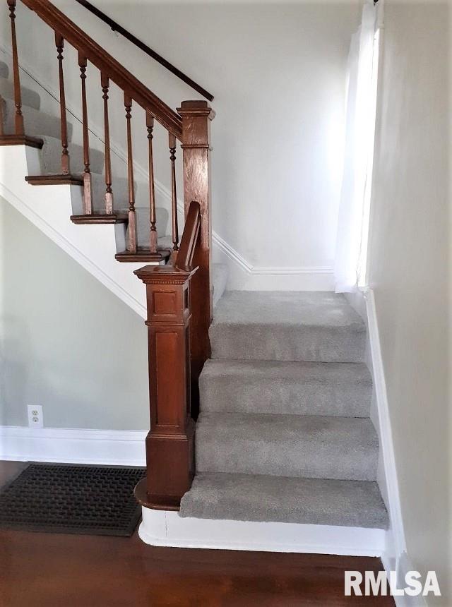 411 South Adelia Street Springfield, IL 62704 - Photo 8 of 44 Gallery Image 8