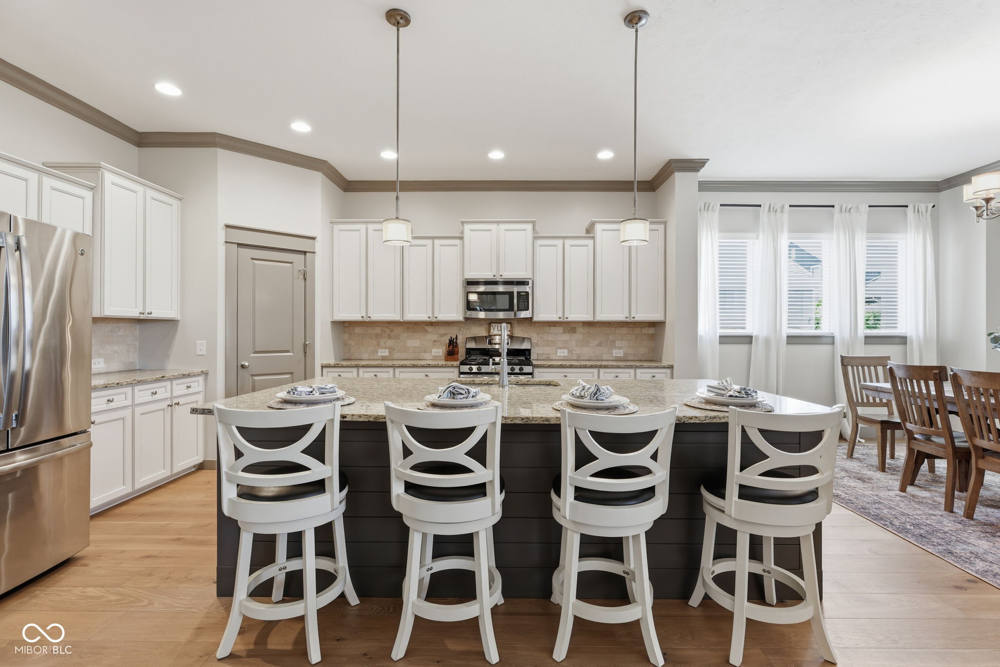 13003 Pennington Road Fishers, IN 46037 - Photo 11 of 64