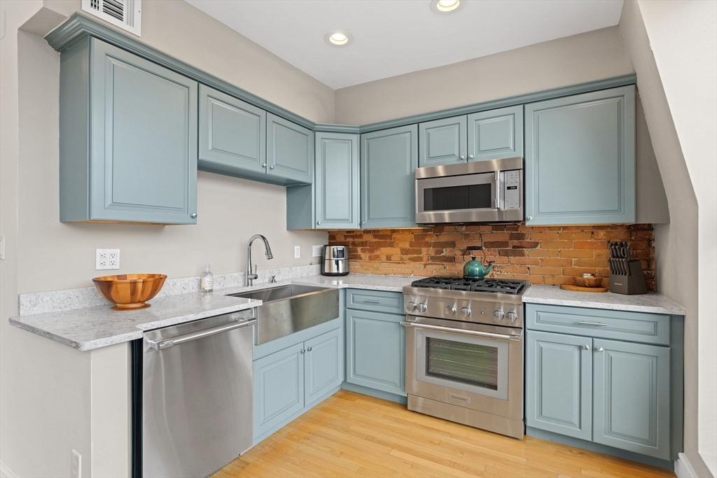 74 Appleton Street, Unit 5 Boston, MA 02116 - Photo 16 of 41 Gallery Image 16