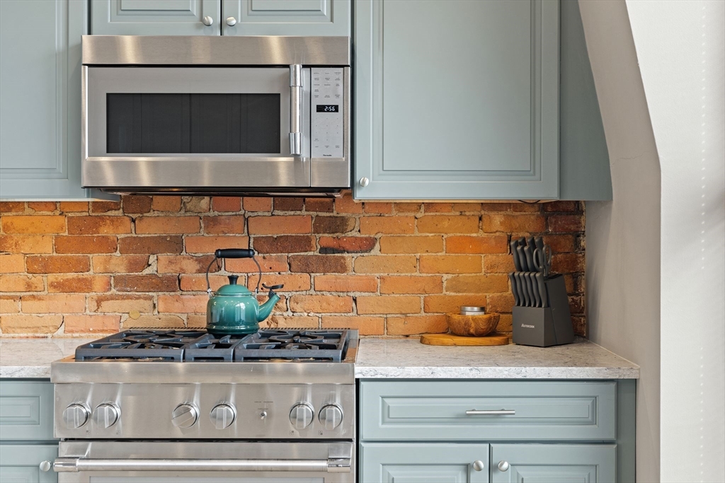 74 Appleton Street, Unit 5 Boston, MA 02116 - Photo 18 of 41 Gallery Image 18