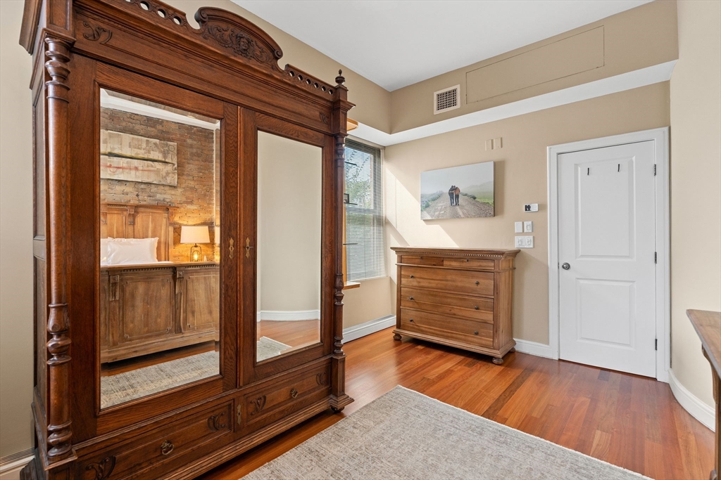 74 Appleton Street, Unit 5 Boston, MA 02116 - Photo 26 of 41 Gallery Image 26