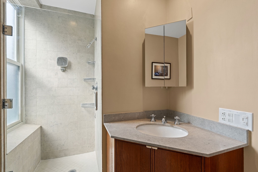 74 Appleton Street, Unit 5 Boston, MA 02116 - Photo 27 of 41 Gallery Image 27